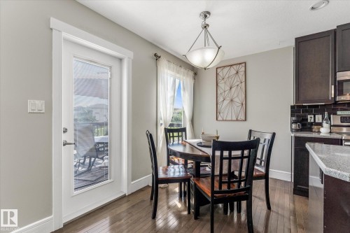 18 Rockwell Close, Fort Saskatchewan, AB - Indoor Photo Showing Dining Room