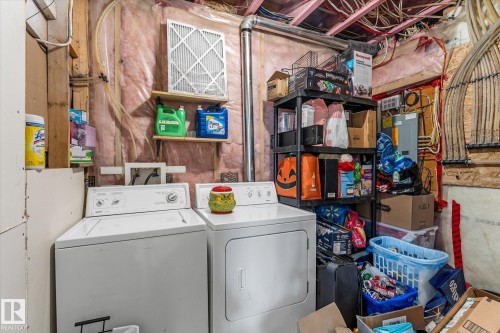 18 Rockwell Close, Fort Saskatchewan, AB - Indoor Photo Showing Laundry Room