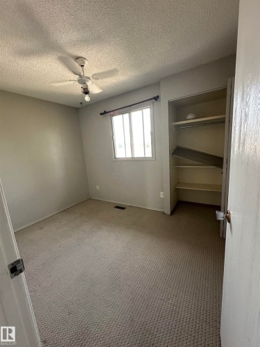 2114 47 Street Nw, Edmonton, AB - Indoor