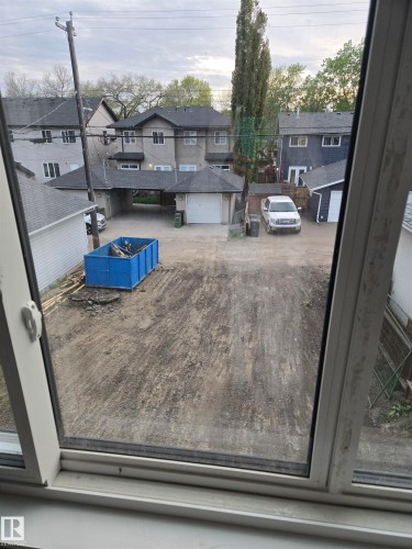 Image quality insufficient for description - 9216 91 Street, Edmonton, AB - Outdoor