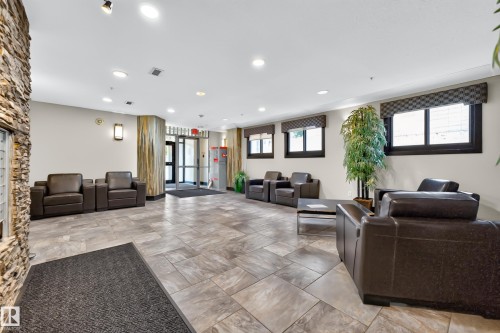 #703 9707 106 St Nw, Edmonton, AB - Indoor