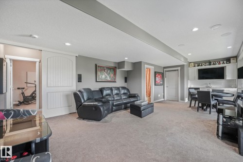 96 Marcelle Point(E), Beaumont, AB - Indoor Photo Showing Other Room