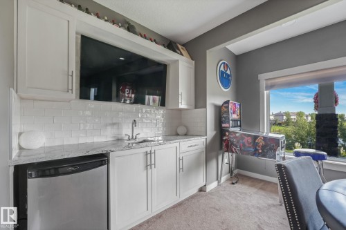 96 Marcelle Point(E), Beaumont, AB - Indoor Photo Showing Kitchen