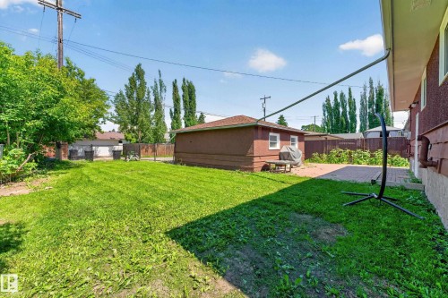 6016 92 Avenue Nw, Edmonton, AB - Outdoor