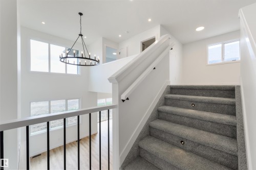 1309 Hawks Ridge Link Nw, Edmonton, AB - Indoor Photo Showing Other Room