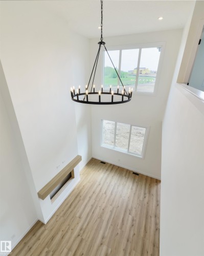 1309 Hawks Ridge Link Nw, Edmonton, AB - Indoor Photo Showing Other Room