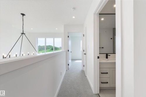 1309 Hawks Ridge Link Nw, Edmonton, AB - Indoor Photo Showing Other Room