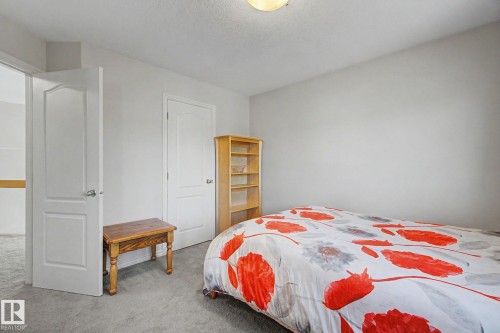 5111 Terwillegar Boulevard Nw, Edmonton, AB - Indoor Photo Showing Bedroom