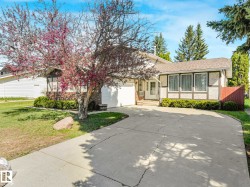 18514 86A Avenue  Edmonton, AB T5T 1J6