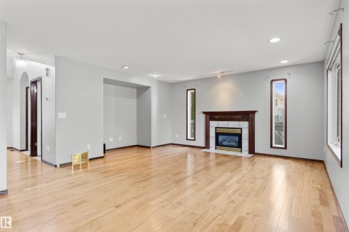 6 Oakridge Dr, St. Albert, AB - Indoor Photo Showing Living Room With Fireplace