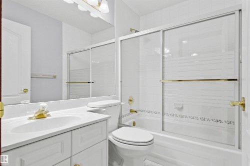 6 Oakridge Dr, St. Albert, AB - Indoor Photo Showing Bathroom