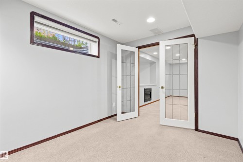 6 Oakridge Dr, St. Albert, AB - Indoor Photo Showing Other Room