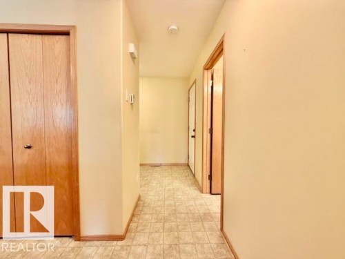 18 Nordal Close, Wetaskiwin, AB - Indoor Photo Showing Other Room
