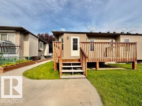 18 Nordal Close, Wetaskiwin, AB - Outdoor With Deck Patio Veranda