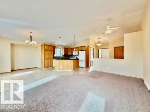 18 Nordal Close, Wetaskiwin, AB - Indoor