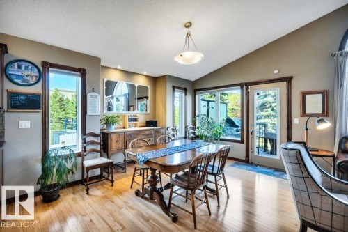 48 Lamplight Drive, Spruce Grove, AB - Indoor Photo Showing Dining Room