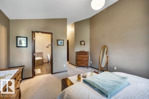 48 Lamplight Drive, Spruce Grove, AB - Indoor Photo Showing Bedroom