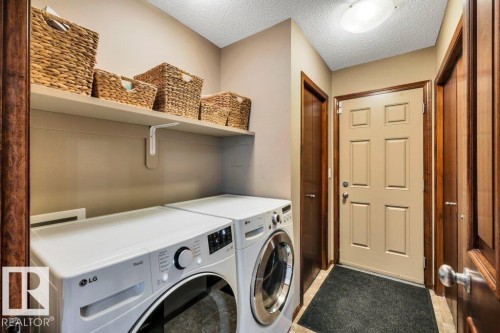 48 Lamplight Drive, Spruce Grove, AB - Indoor Photo Showing Laundry Room