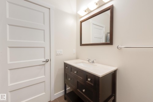 8308 108 Street Nw, Edmonton, AB - Indoor Photo Showing Bathroom