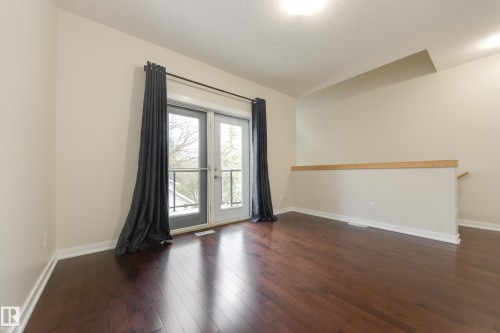 8308 108 Street Nw, Edmonton, AB - Indoor Photo Showing Other Room