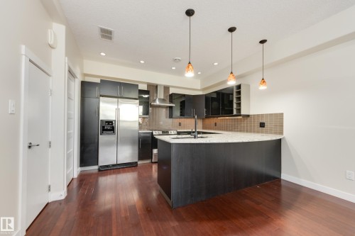 8308 108 Street Nw, Edmonton, AB - Indoor Photo Showing Kitchen With Upgraded Kitchen