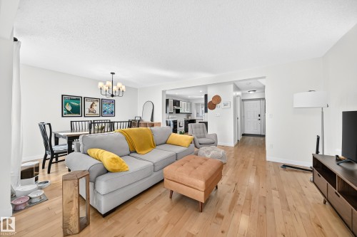 74 Lacombe Point(E), St. Albert, AB - Indoor Photo Showing Living Room