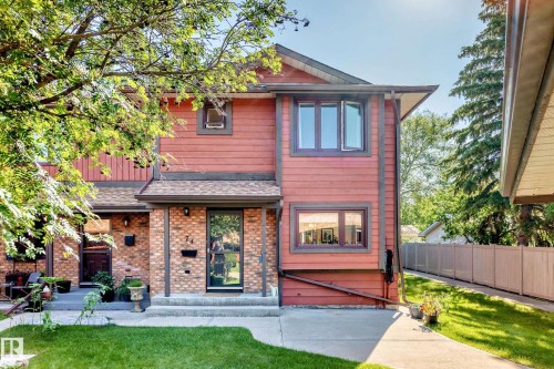 74 LACOMBE Point(e)   St. Albert, AB T8N 3P7