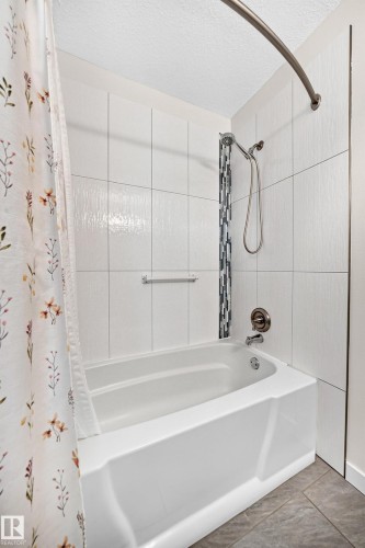 74 Lacombe Point(E), St. Albert, AB - Indoor Photo Showing Bathroom