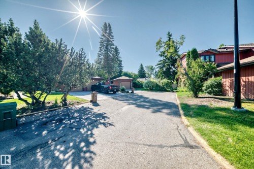 74 Lacombe Point(E), St. Albert, AB - Outdoor