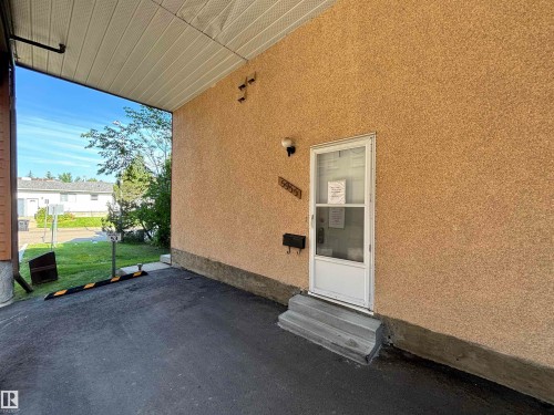 5955 40 Avenue Nw, Edmonton, AB - Outdoor With Exterior
