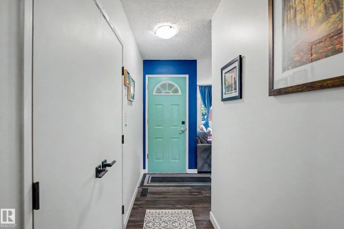 48 Aspen Crescent, St. Albert, AB - Indoor Photo Showing Other Room