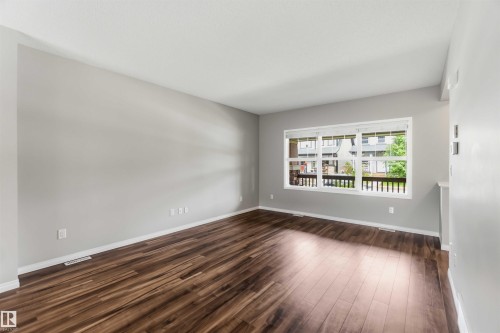21839 99 Avenue Nw, Edmonton, AB - Indoor