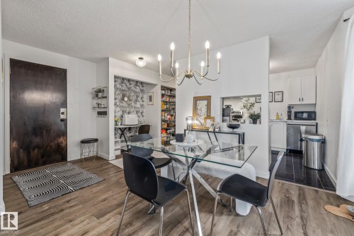#201 10743 107 St Nw, Edmonton, AB - Indoor Photo Showing Dining Room