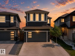 1927 18 Street NW  Edmonton, AB T6T 2K9