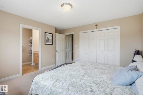 91 Hartwick Loop, Spruce Grove, AB - Indoor Photo Showing Bedroom