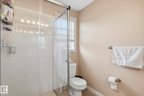 91 Hartwick Loop, Spruce Grove, AB - Indoor Photo Showing Bathroom