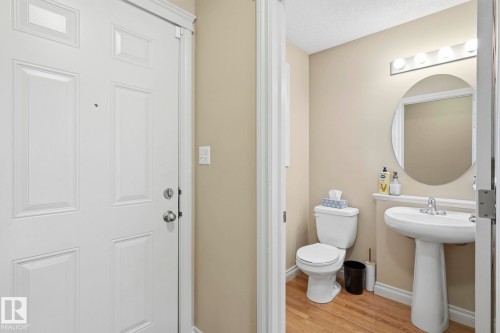 91 Hartwick Loop, Spruce Grove, AB - Indoor Photo Showing Bathroom