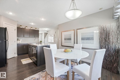 5505 3 Avenue Sw, Edmonton, AB - Indoor Photo Showing Dining Room