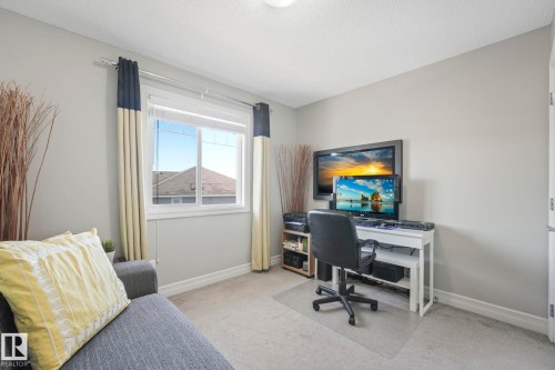 5505 3 Avenue Sw, Edmonton, AB - Indoor