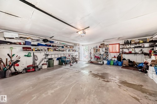17707 84 Avenue, Edmonton, AB - Indoor Photo Showing Garage
