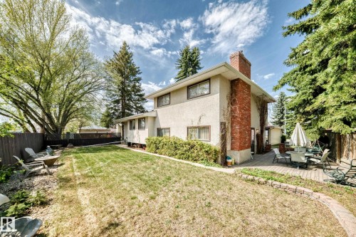 17707 84 Avenue, Edmonton, AB - Outdoor