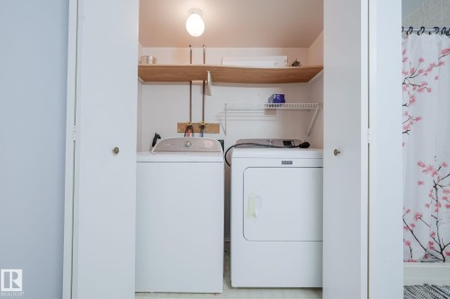 7011 190 Street Nw, Edmonton, AB - Indoor Photo Showing Laundry Room