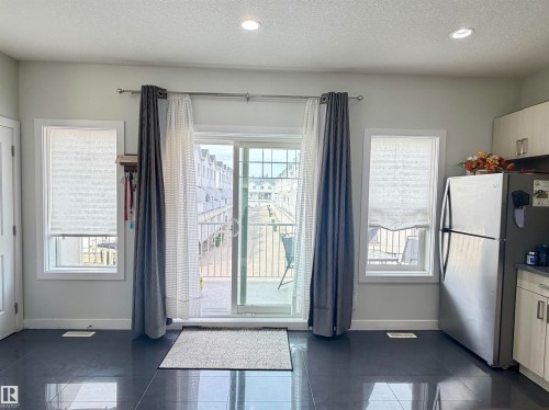 #29 723 172 St Sw, Edmonton, AB - Indoor Photo Showing Other Room