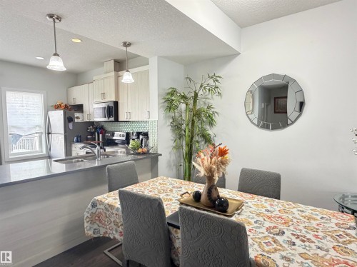 #29 723 172 St Sw, Edmonton, AB - Indoor Photo Showing Other Room