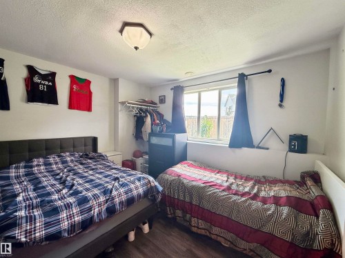 #29 723 172 St Sw, Edmonton, AB - Indoor Photo Showing Bedroom