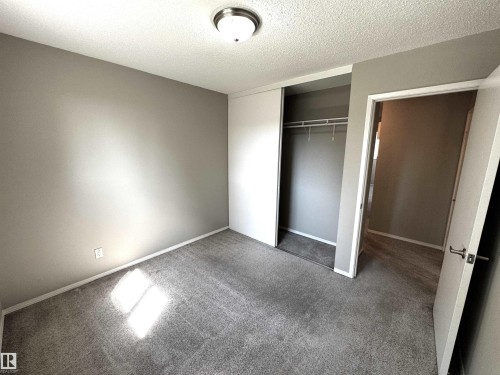 404 Village On The Green Nw, Edmonton, AB - Indoor Photo Showing Other Room