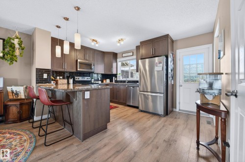 #66 20 Augustine Cr, Sherwood Park, AB - Indoor Photo Showing Kitchen