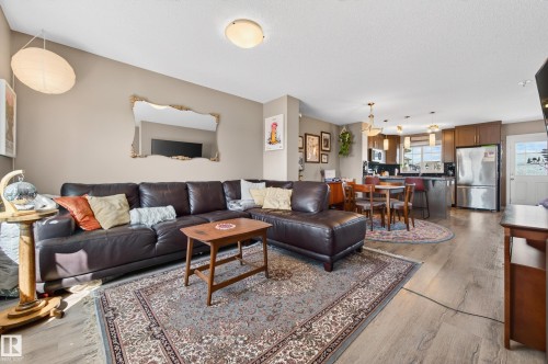 #66 20 Augustine Cr, Sherwood Park, AB - Indoor Photo Showing Living Room