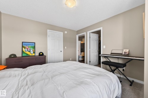 #66 20 Augustine Cr, Sherwood Park, AB - Indoor Photo Showing Bedroom