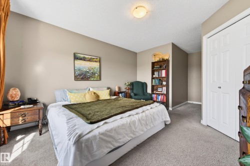 #66 20 Augustine Cr, Sherwood Park, AB - Indoor Photo Showing Bedroom